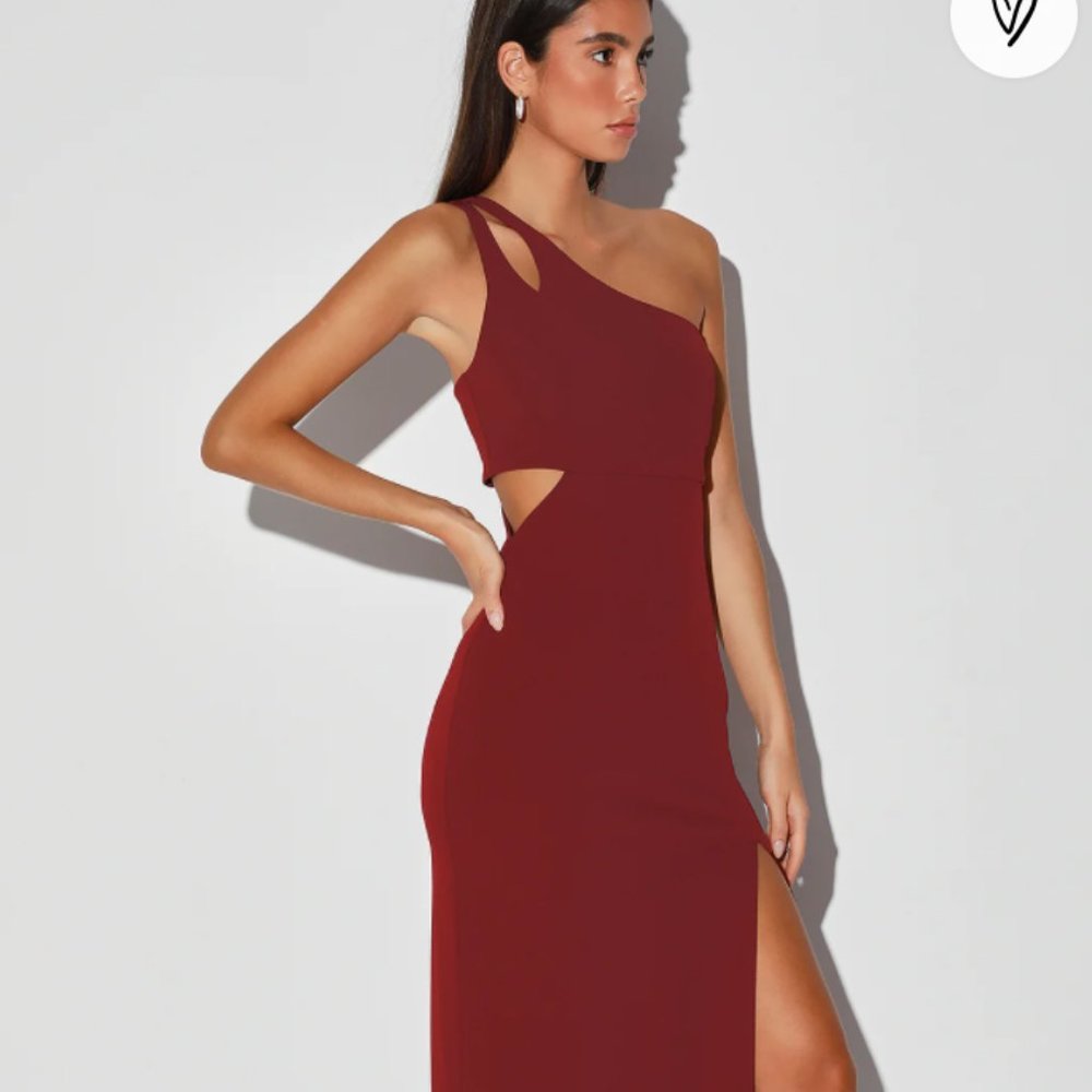 Lulu's Beautiful Burgundy One-Shoulder Cutout Maxi Dress